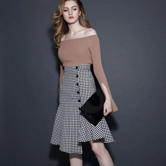 Checkered Fishtail Skirt  - Picture 1 of 5
